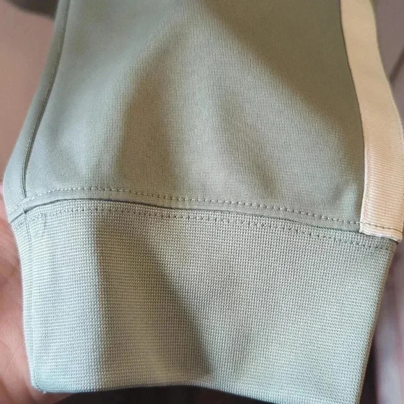 Athletic Works Girls Fleece Tracksuit 2-Piece - Picture 6 of 10